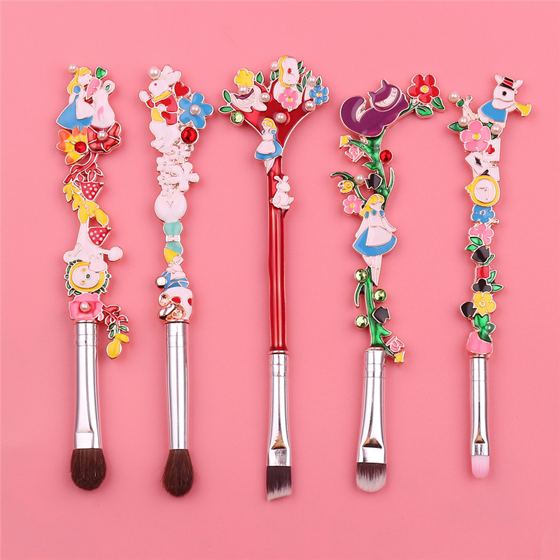 مجموعة فرش مكياج فاخرة مكونة م - مراجعة Luxury Skincare Accessories وسعره